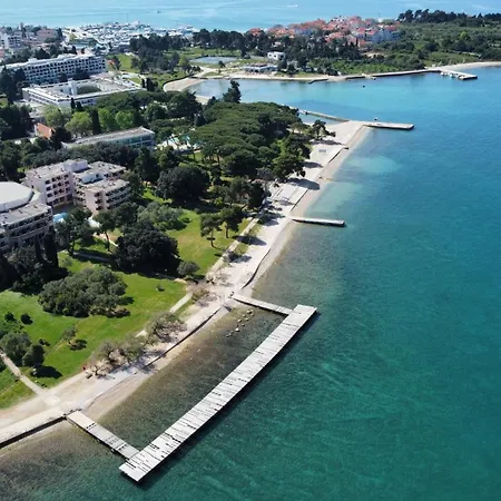 Апартаменти Koralj